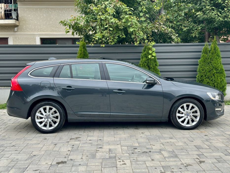 VOLVO V60 2015 — imagine 4