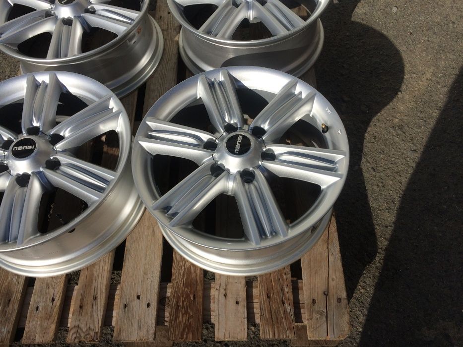 18 цола 6 х 139,7 мм ИСУЗУ Де Макс - Оригинал  - ЧИСТО Нови