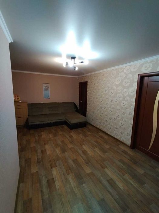 Продам 2 комнатную квартиру