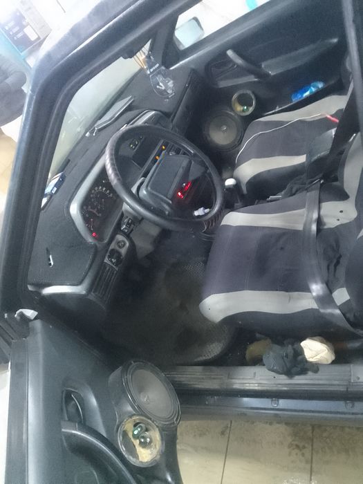 Продам ваз 2115 хорощем состояни