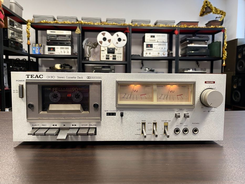 Касетен дек Teac