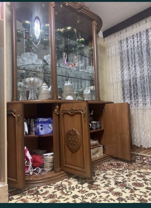 Srochna servant sotiladi