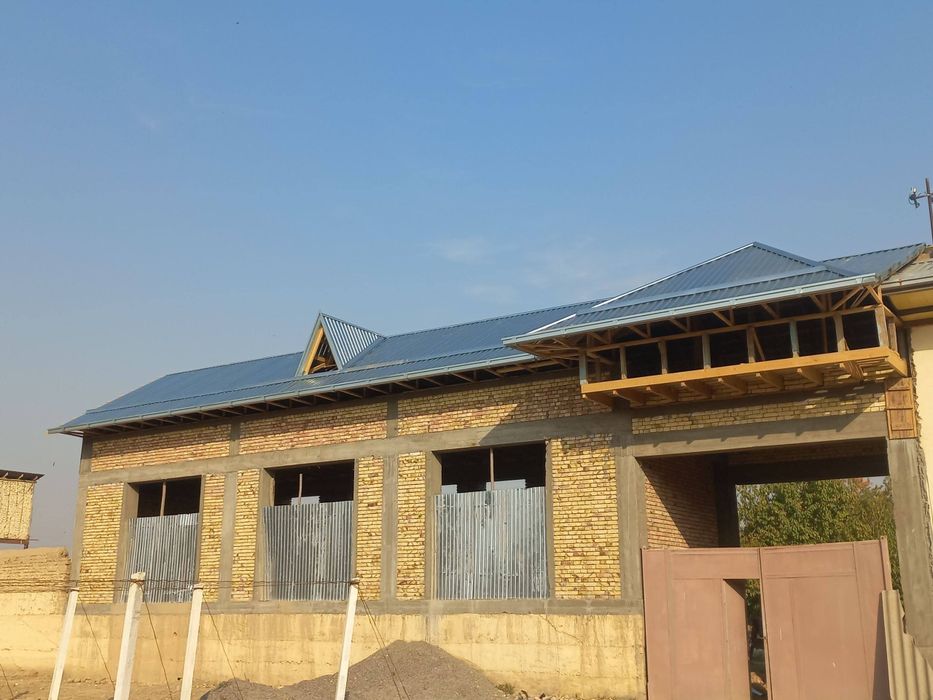 Предлагаем вам свои услуги по строительству домов, коттеджей и бани.