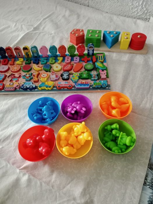 Развивающие игрушки