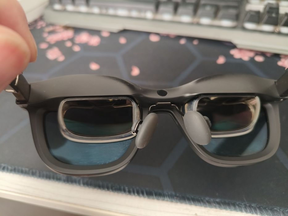 Xreal air 2 pro с xreal beam