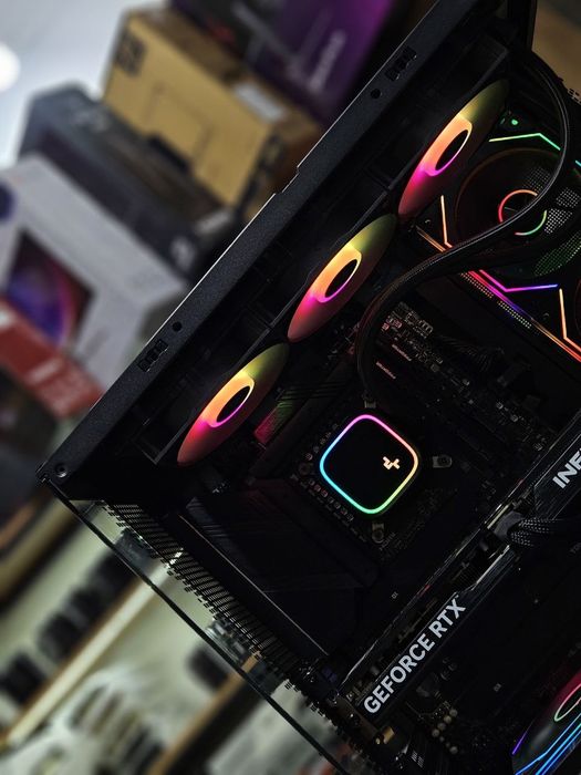 Ryzen 7800x3d RTX 5070TI DDR5 32