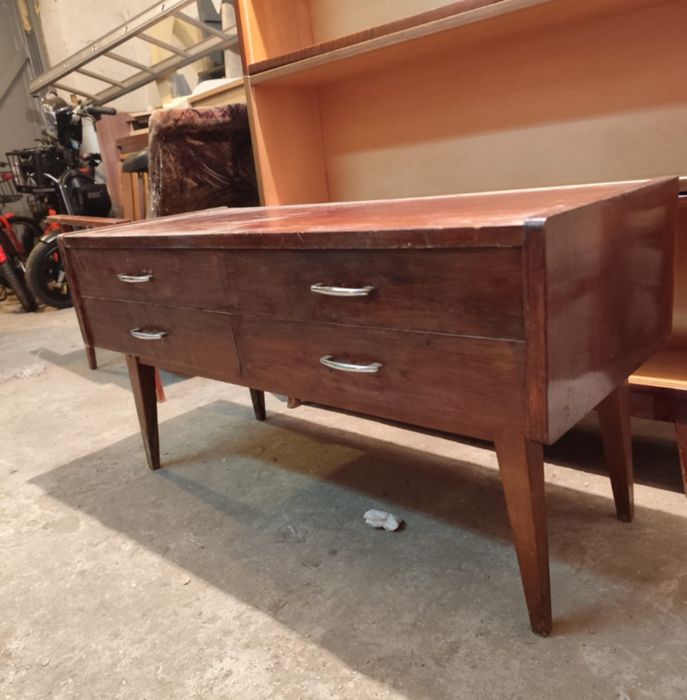 Продам винтажную тумбочку.