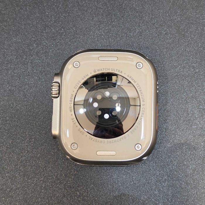 Hope Amanet P8 Apple Watch Ultra 2 Baterie 100% usor fisurat spate