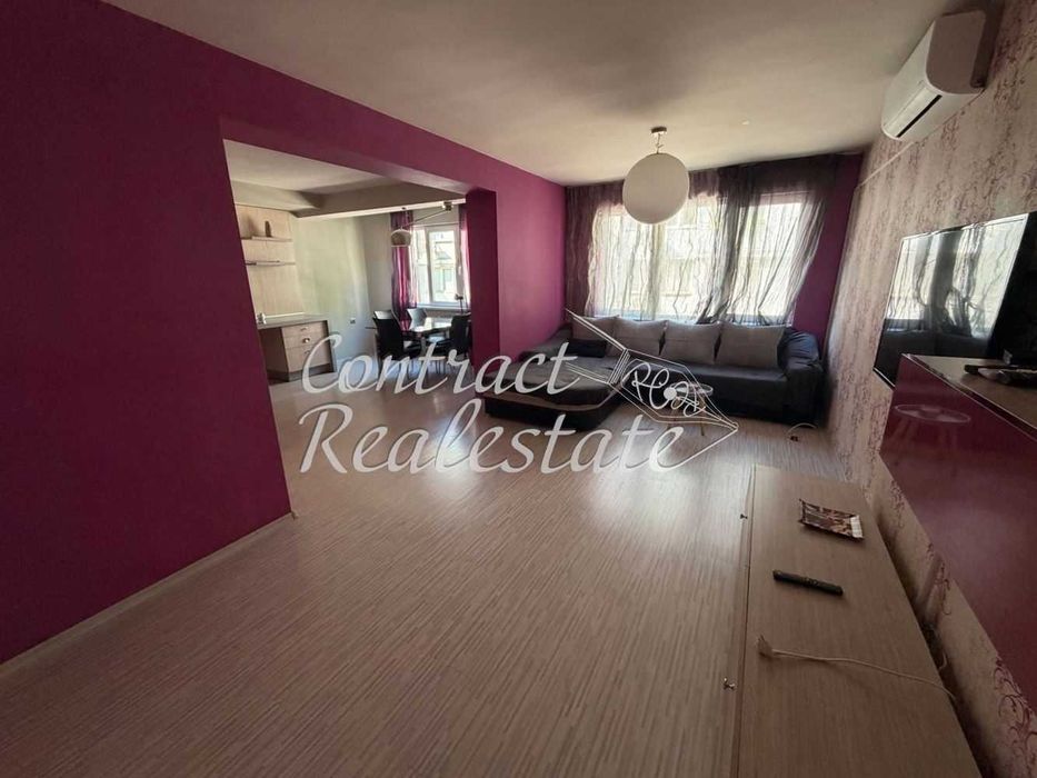 Дава се под наем Тристаен апартамент в Варна, Център - 100 кв.м за 700 € - Снимка #2