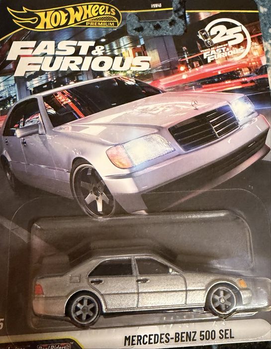 Метални колички Hot Wheels-1:64