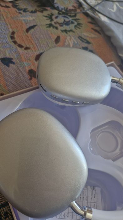 Наушник блютуз новый