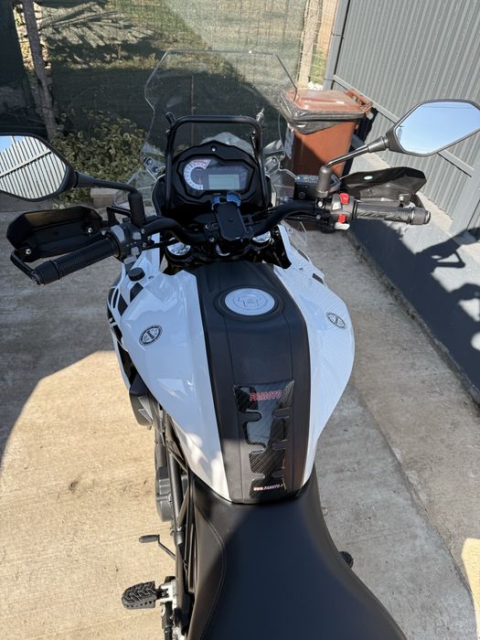 Benelli trk 502x