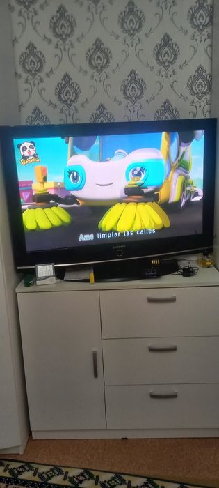 Продам телевизор самсунг