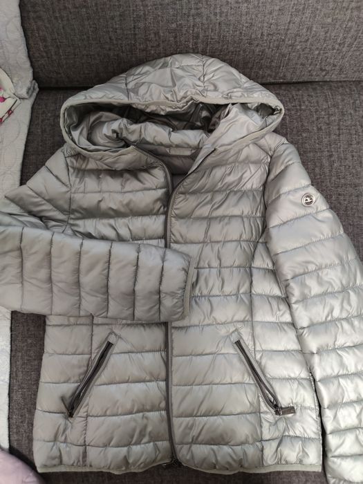 Куртки на девочку