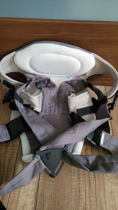 Marsupiu Chicco bebe