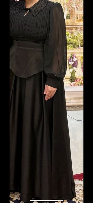 Срочно продам вечерный платья 48 размер