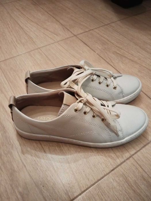 Дамски кожени обувки кецове LASOCKI