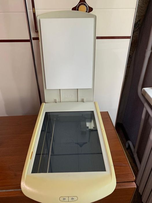 Сканер hp scanjet 2400