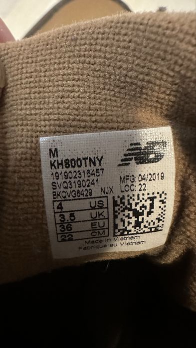 Bocanci New balance  marime 36