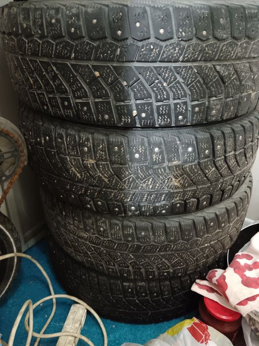 Продам шины зимняя
