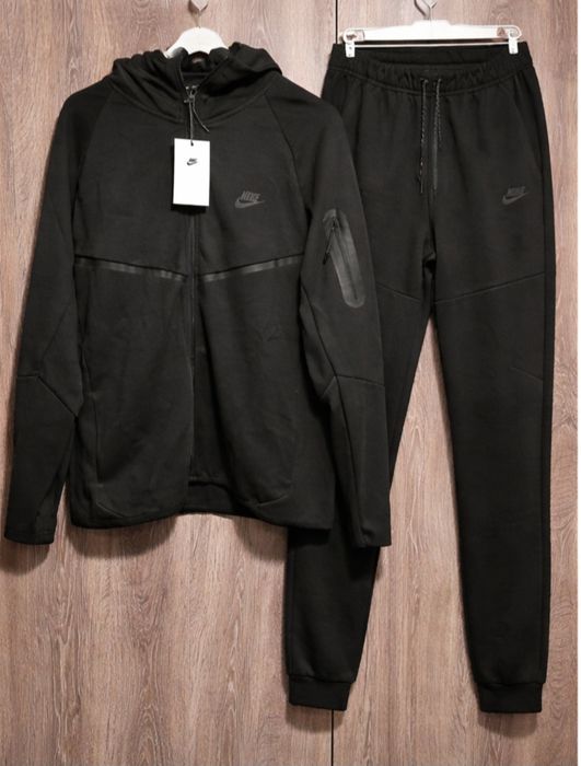 Trening Nike negru