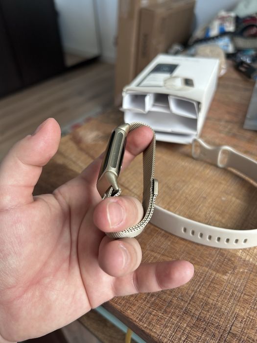 Fitbit charge 5