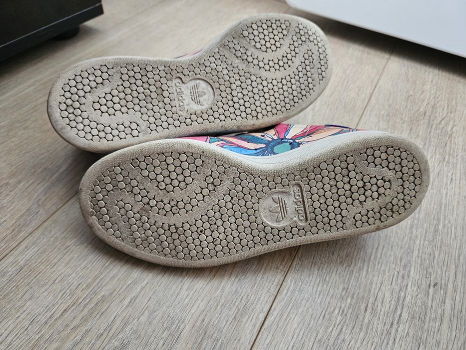 Кецове Adidas  37