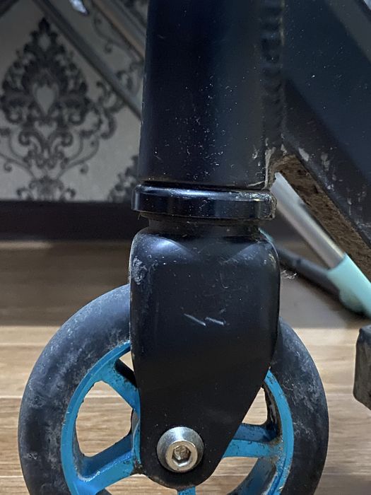 Продам трюковой самакат