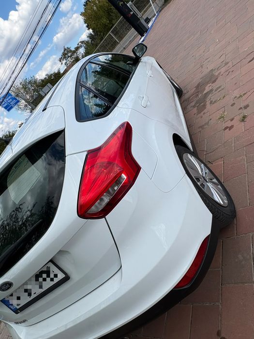 FORD Focus 2016 — imagine 5