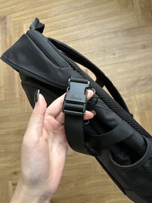 Адидас оригинал 20к