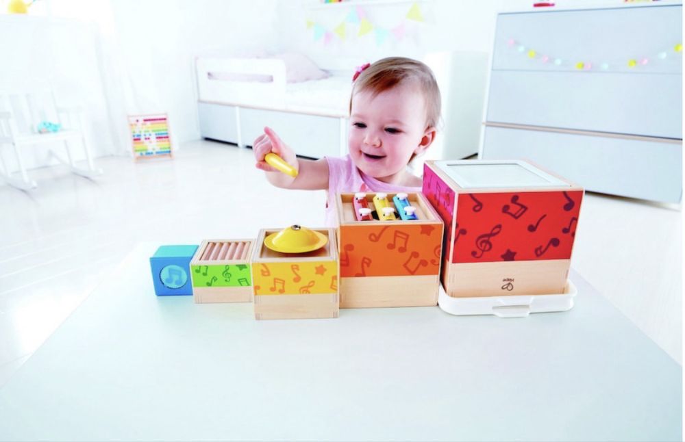 Дървена музикална играчка