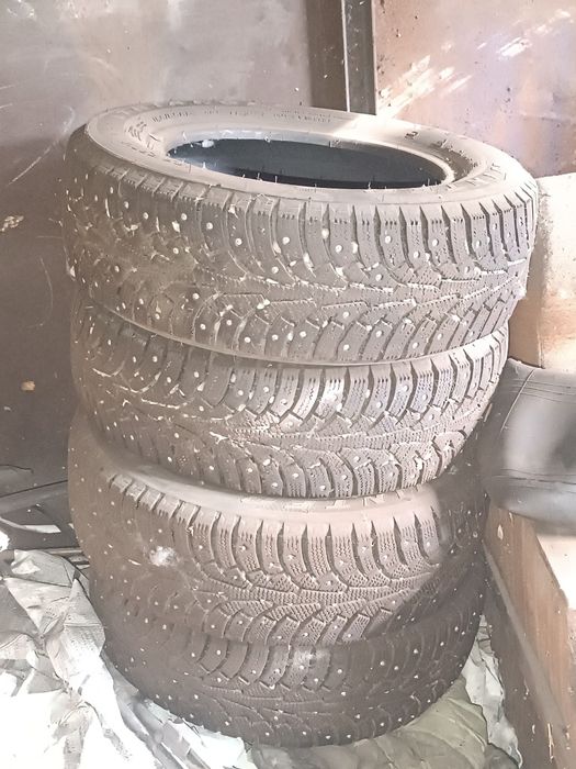 Продам Шины зима бу 185/65R14