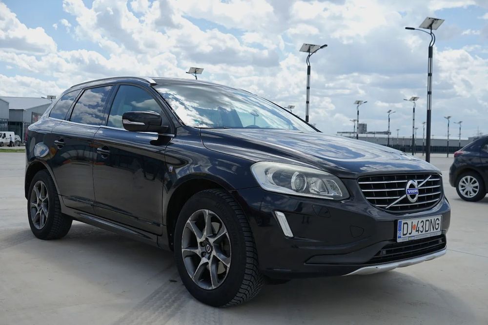 Volvo XC 60 Volvo XC60 D5 AWD Automata, 2015, istoric service, 2 proprietari