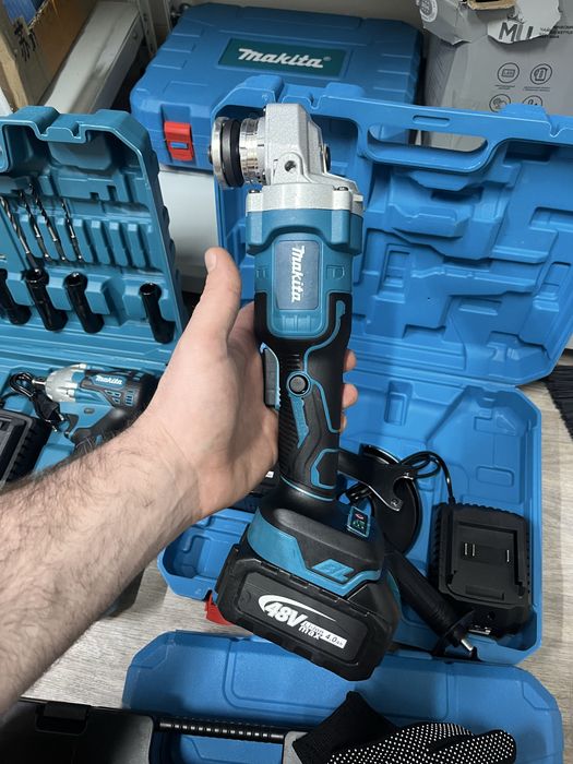 Болгарка на акккмуляторе