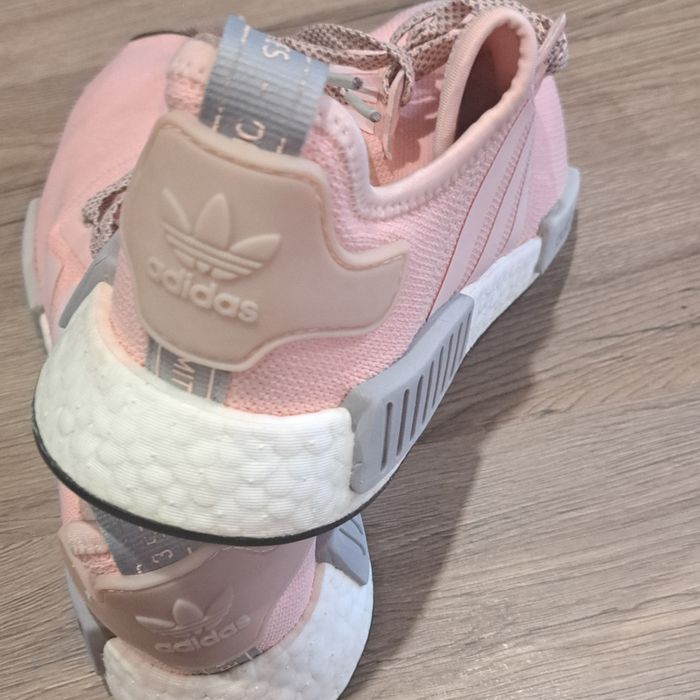 Adidas дамски спортни обувки. ЛОТ