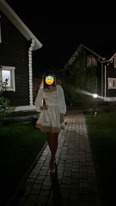 Продам белоснежное платье