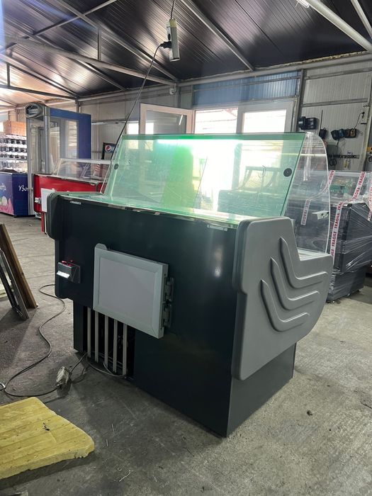 Vitrina frigorifica pentru alimente