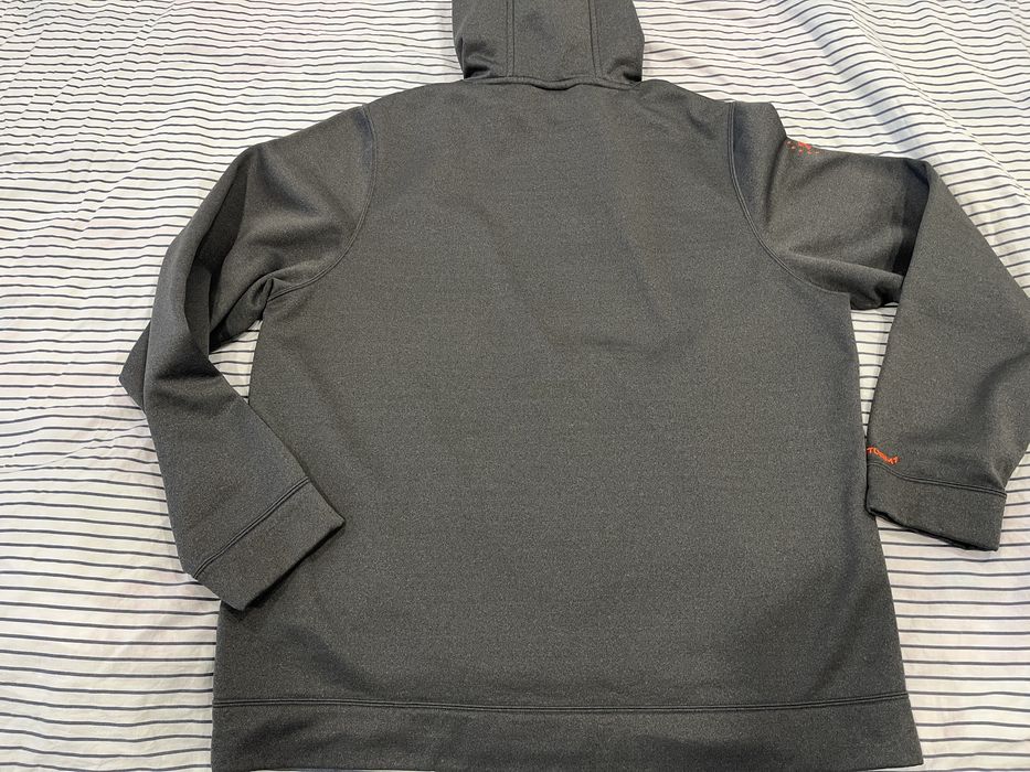 Оригинален суичър Under Armour XStorm размер XL