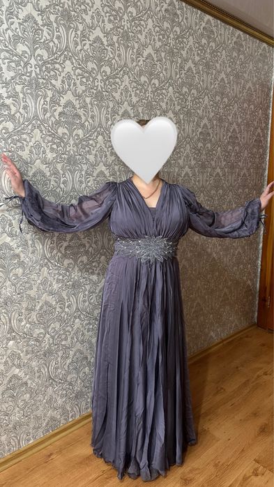 Срочно продам платья