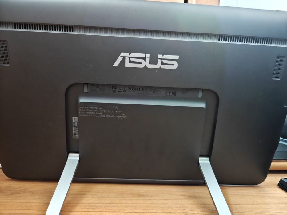 Asus all-in-one ET2040i