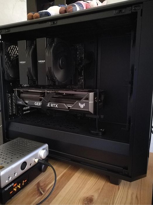 RTX 4080 Asus TUF 16GB