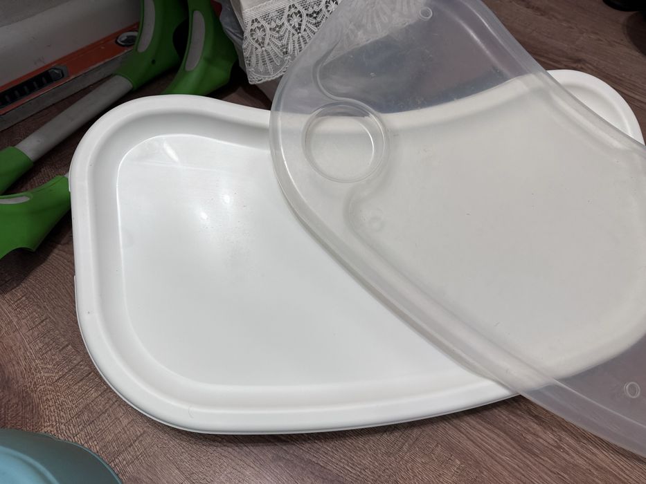 Продам детский стульчик chicco