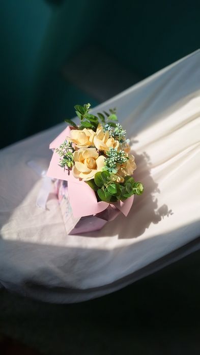 Композиции из мыльных роз