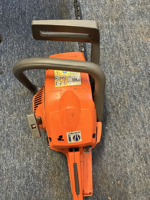 Drujba originala Husqvarna 137 in stare foarte buna