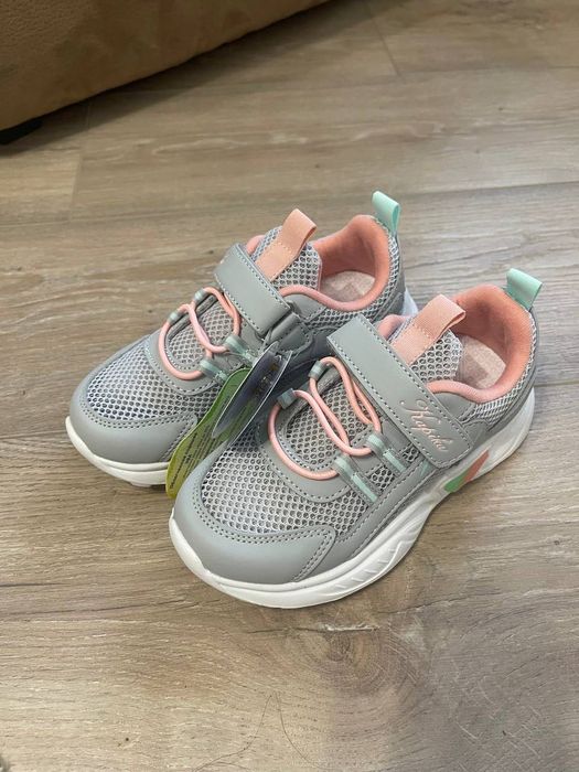 Кроссовки Kapika новые