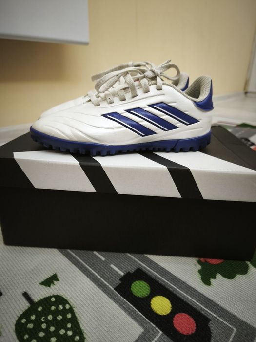 Футболни детски обувки Adidas Copa pure