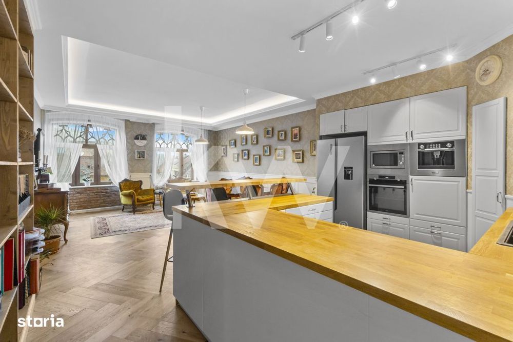 Apartament unic in centrul Brasovului | 142 mp | Terasa cu vedere spre