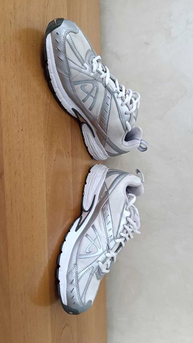 Nike Wmns Dart 6-Много Запазени