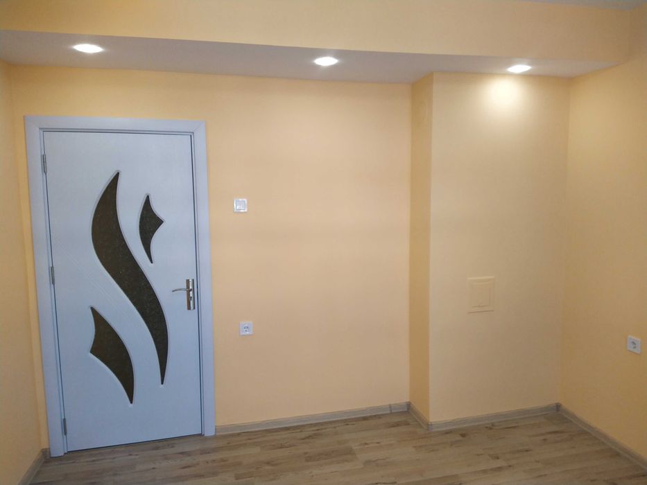 Продава се Двустаен апартамент в Силистра, Център - 54 кв.м за 906 €/кв.м - Снимка #14