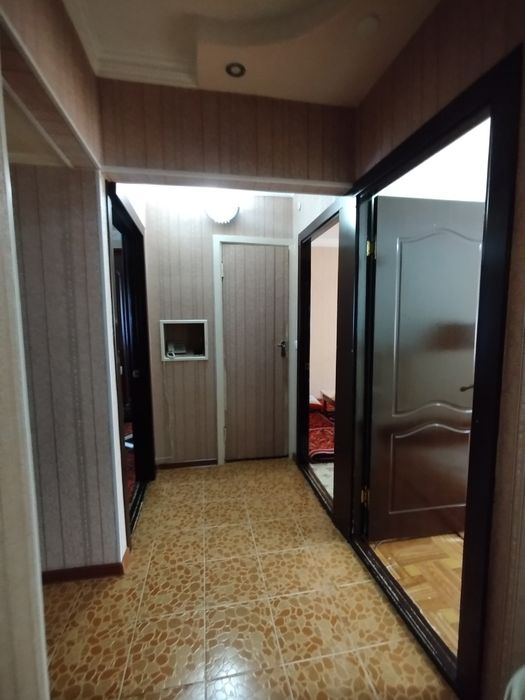 Ijaraga kvartira beriladi Sagdiyana machit olda 3 xona 2 etaj zur uy